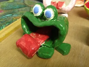 Pinch Pot Creature