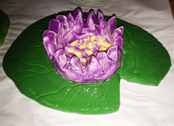 lilypad & flower slab and pinch pot clay art lesson lilypad & flower slab and pinch pot clay art lesson