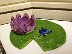 lilypad & flower slab and pinch pot clay art lesson lilypad & flower slab and pinch pot clay art lesson