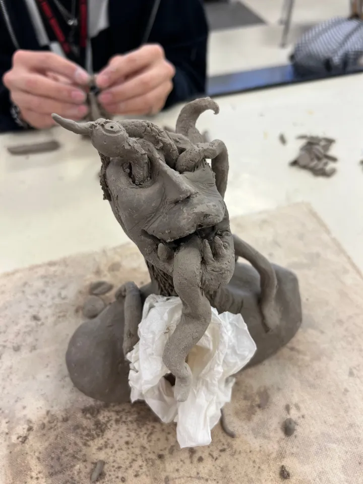 clay bust art lesson