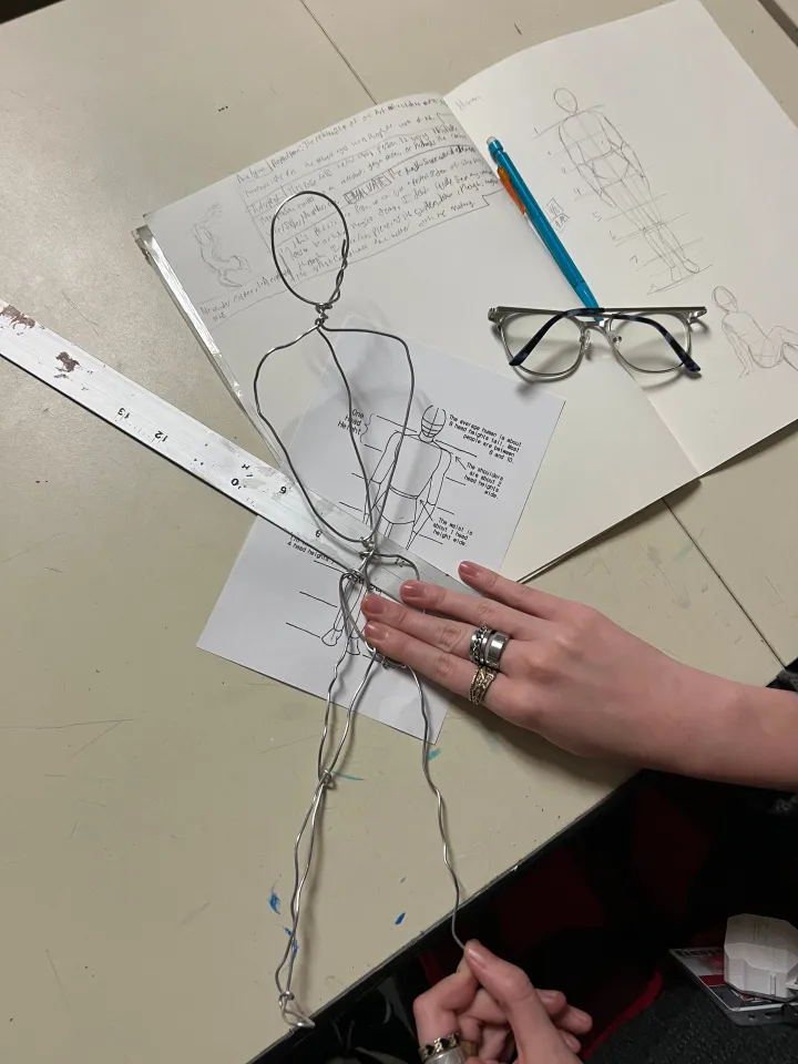wire figure sculpture