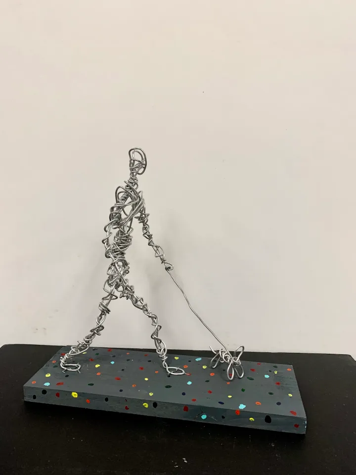 wire figure sculpture