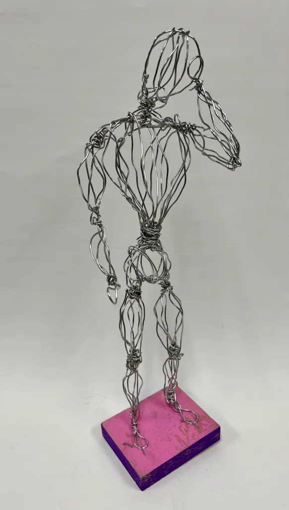 wire figure sculpture