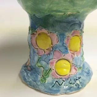 mini bird bath clay with glass beads